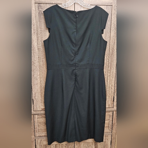 Ann Taylor Dark Green Tailored Sheath Dress Sz 12 - Picture 9 of 9